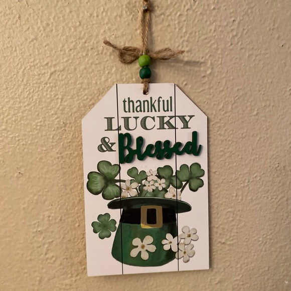 St. Patricks Day Wall Decor Set Of 3, Shamrock Decor, Thankful Lucky & Blessed - Picture 12 of 16